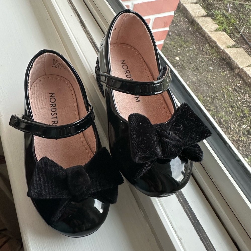 Baby shoes